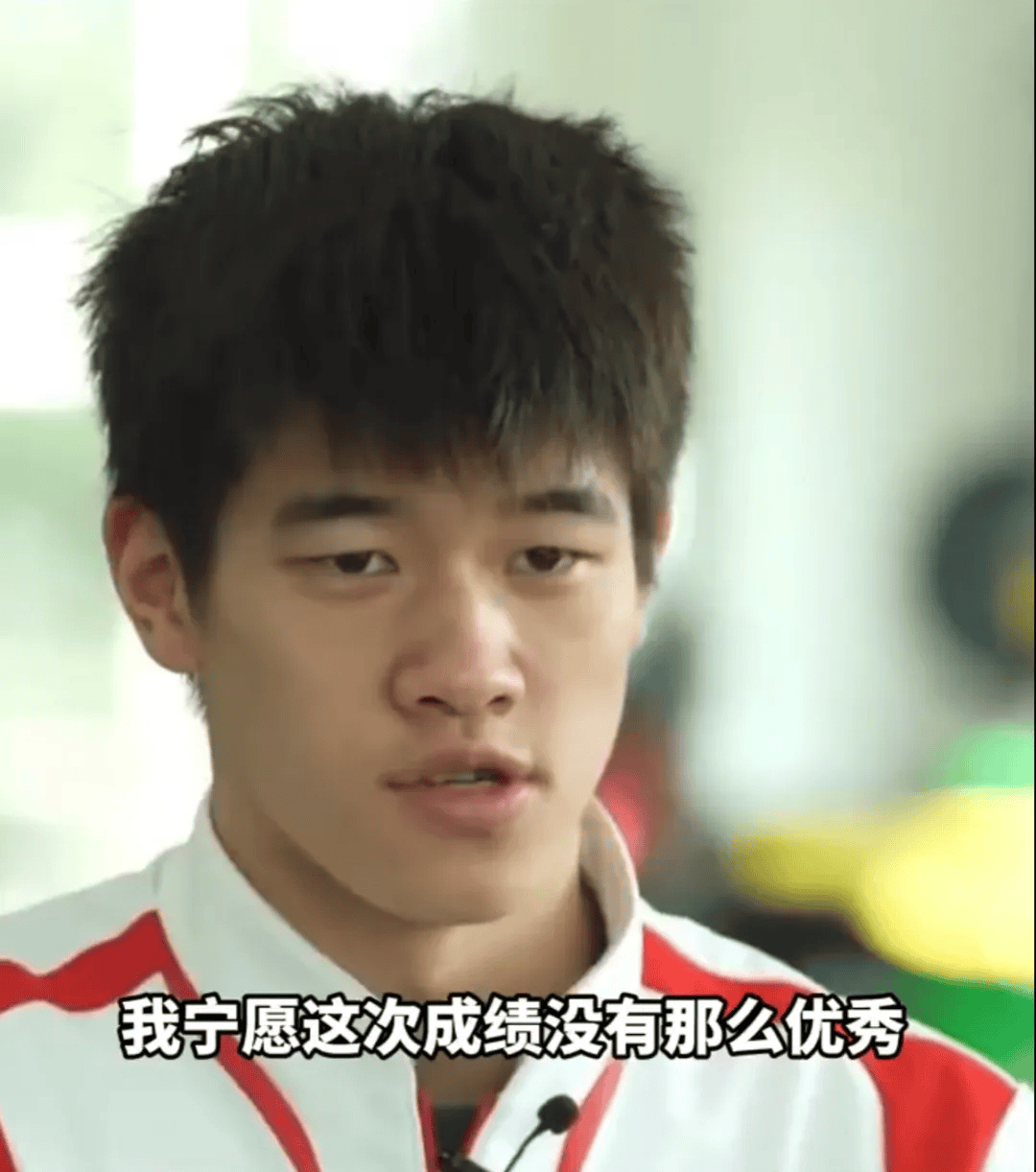 全网傻眼<strong></p>
<p>乐币网</strong>！潘展乐突然做出这个举动！