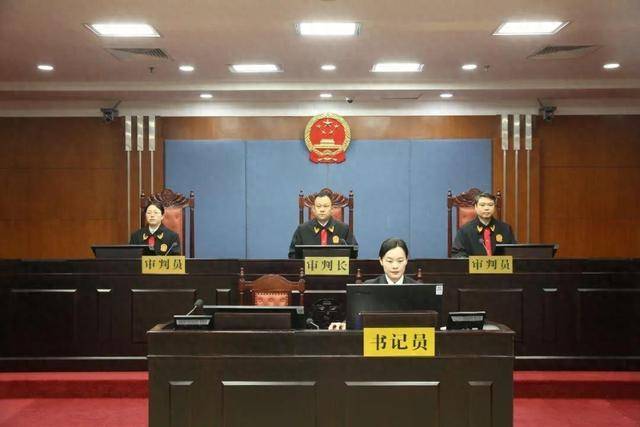 涉案超5200万<strong></p>
<p>Bitzon</strong>！山东潍坊市综合保税区原党工委副书记、管委会主任徐洪吉一审获刑16年