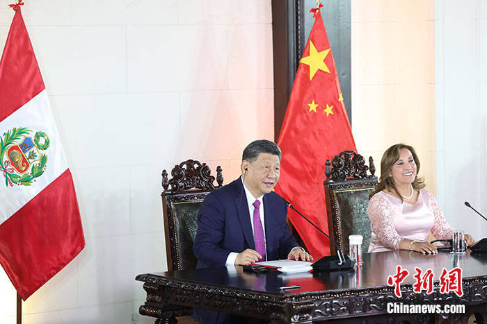 在“远邻近亲”的国度<strong></p>
<p>新斯达克</strong>，习近平频提“新”字