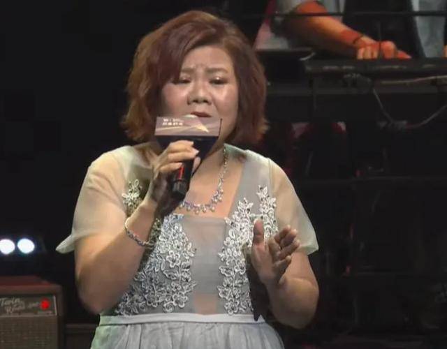 丑闻接连爆出<strong></p>
<p>OBit</strong>！她用公款办个人演唱会