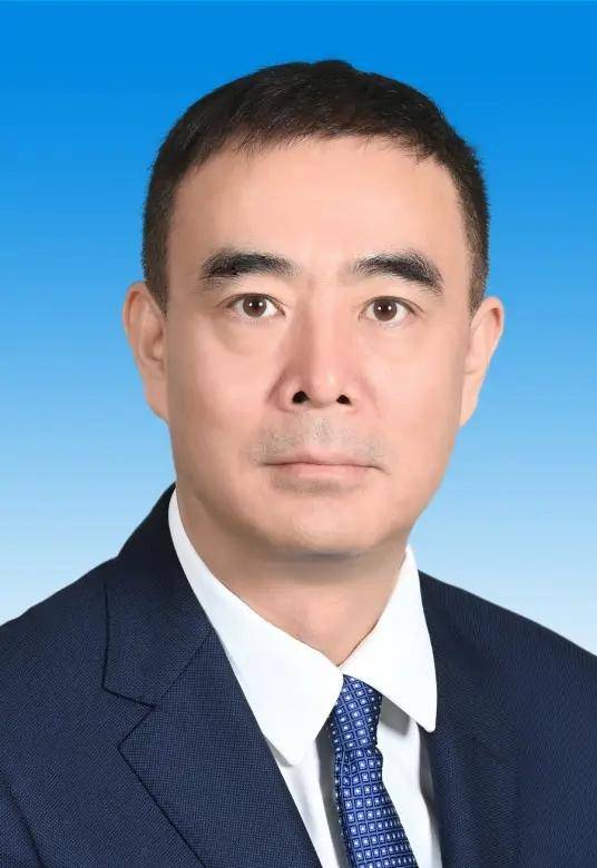吴泽桐任珠海市代理市长<strong></p>
<p>BTHEx</strong>，乔雷任珠海市公安局局长