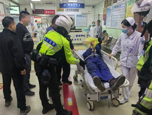1小时车程仅25分钟赶到！南宁男子手指被割断<strong></p>
<p>BXMEX</strong>，交警紧急护送就医