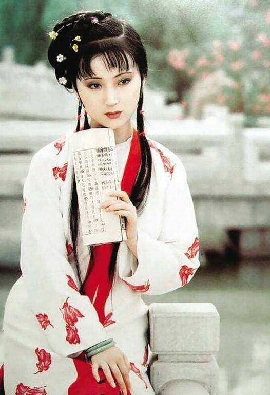 贾惜春：陈晓旭当年是装的<strong></p>
<p>BXMEX</strong>，不然演不了林黛玉，我是装得不够彻底