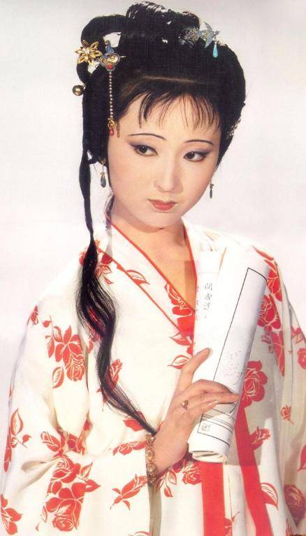 贾惜春：陈晓旭当年是装的<strong></p>
<p>BXMEX</strong>，不然演不了林黛玉，我是装得不够彻底