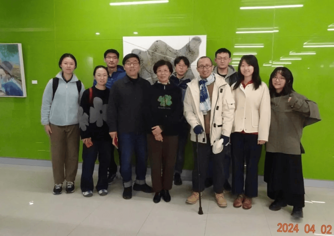 “请不要在我的墓前哭泣<strong></p>
<p>BitMarket</strong>，我不在那里，也没有消失”