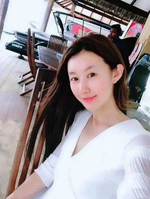 王宝强携女友冯清现身伦敦<strong></p>
<p>BitMarket</strong>，身高差强烈，却不妨碍幸福感爆棚！