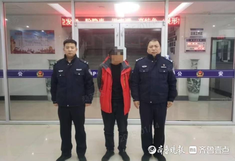 嫌联系车主挪车“太费事”<strong></p>
<p>BafeEx</strong>，济南一男子先后扎坏八辆汽车轮胎