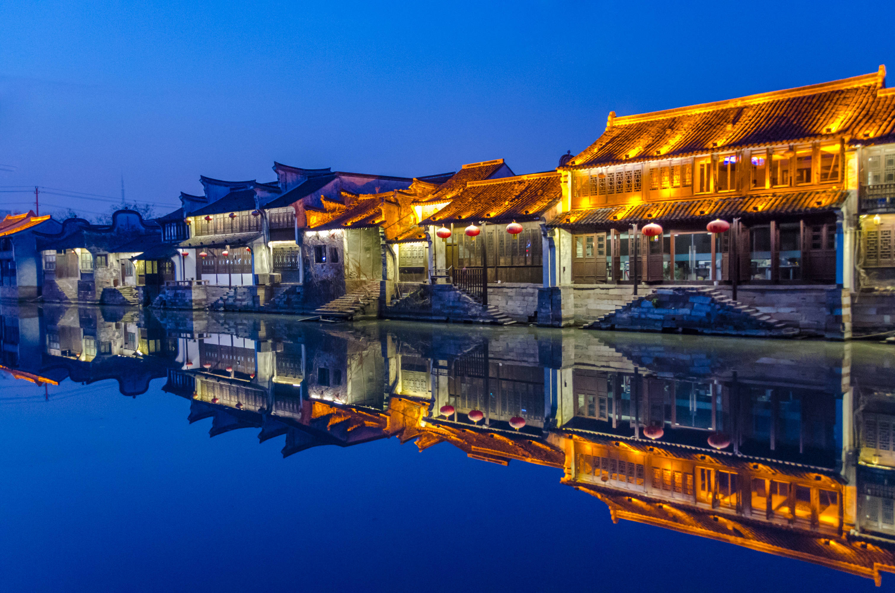“民富第一省”<strong></p>
<p>Deribit</strong>，谁最会赚钱？