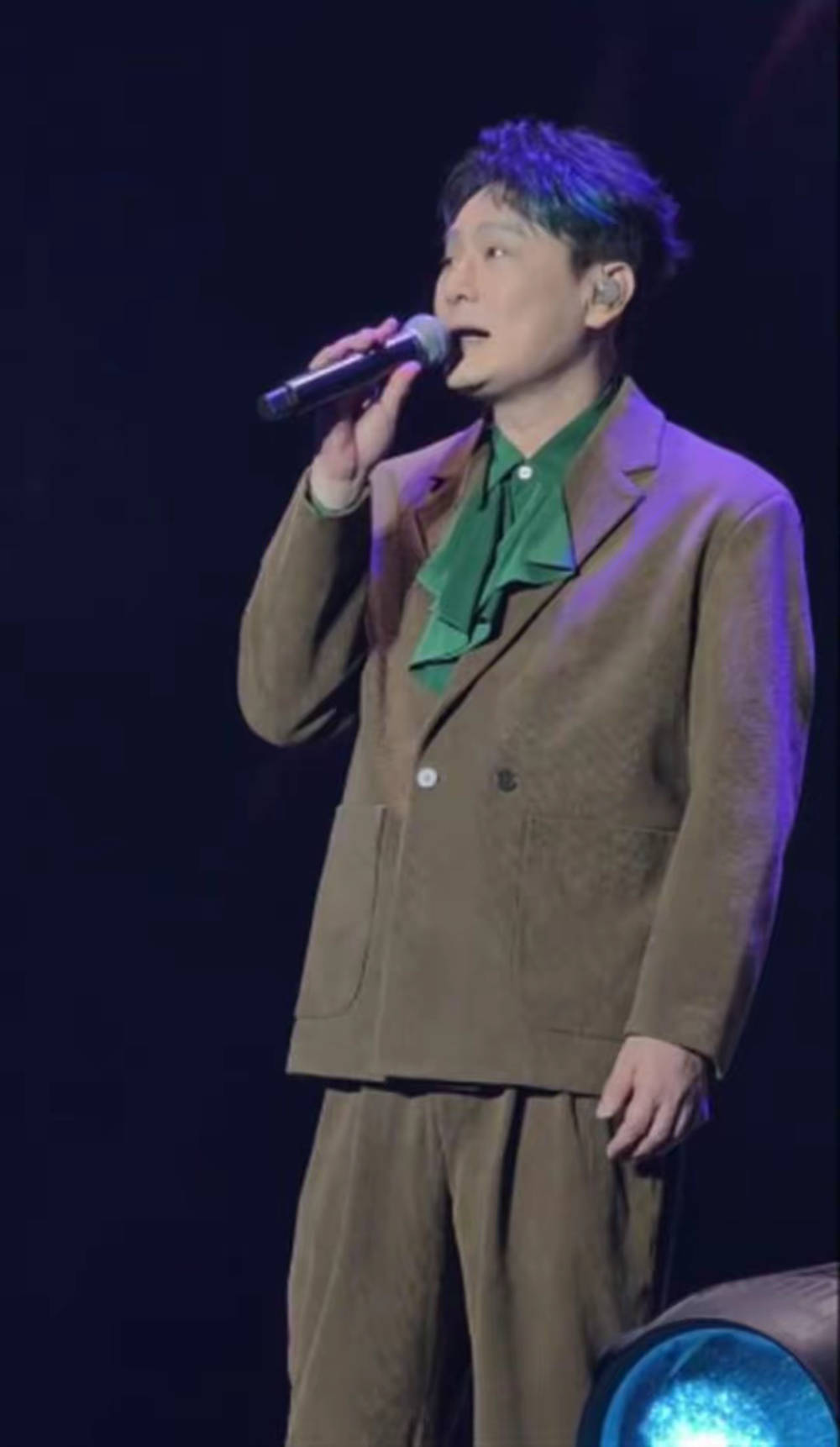 张信哲在山西大同演唱会上称约不到景区门票<strong></p>
<p>恒大冰泉</strong>，当地文旅回应
