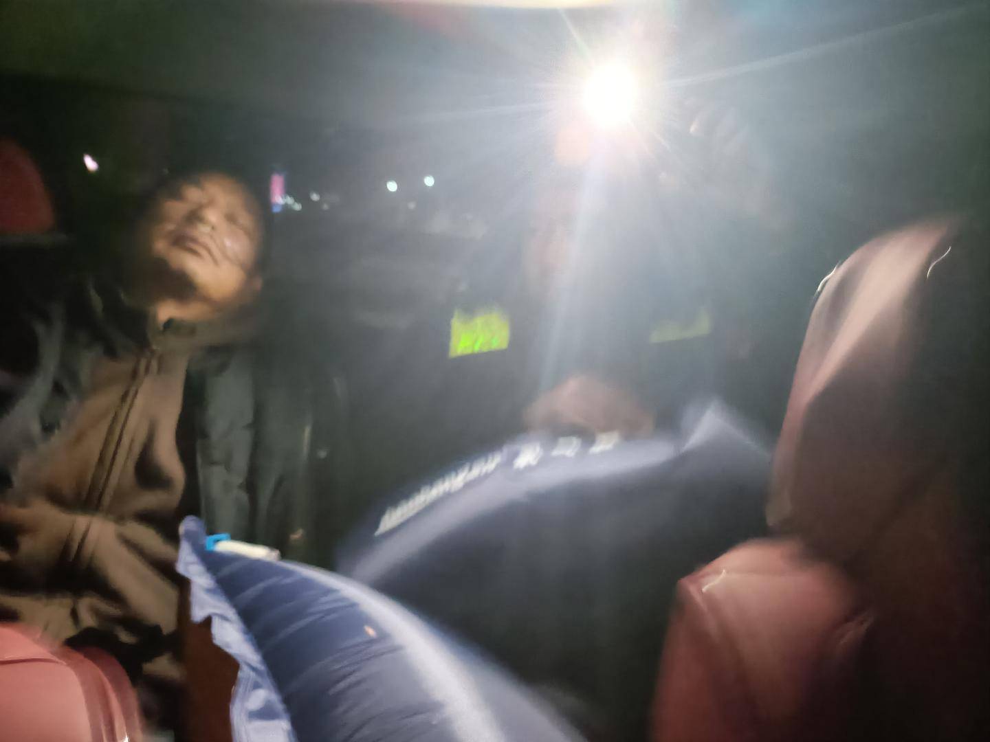 “救救我！”货车司机第一次上青藏高原重度高反<strong></p>
<p>万元户</strong>，高速路收费员发现异常紧急送医