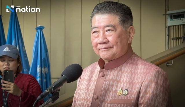 佩通坦被停职<strong></p>
<p>地基</strong>，泰国军方这次很低调，没政变夺权就成为最大赢家
