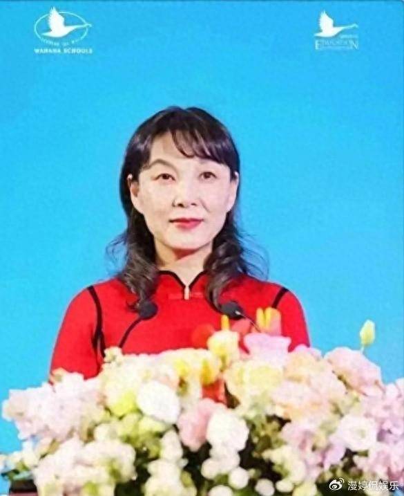 杜建英大学旧照曝光<strong></p>
<p>okex欧易官网国际版</strong>，难怪能上位！两儿子名字暗藏深意，手握股权