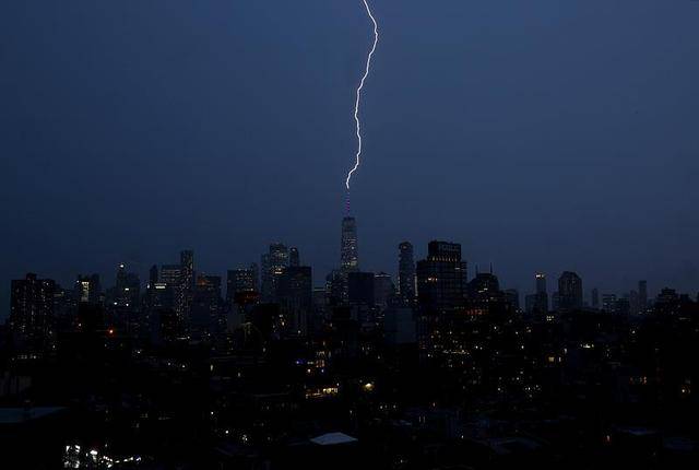 美国纽约地区遭暴雨袭击<strong></p>
<p>okex如何挂单买入</strong>，造成至少两人死亡