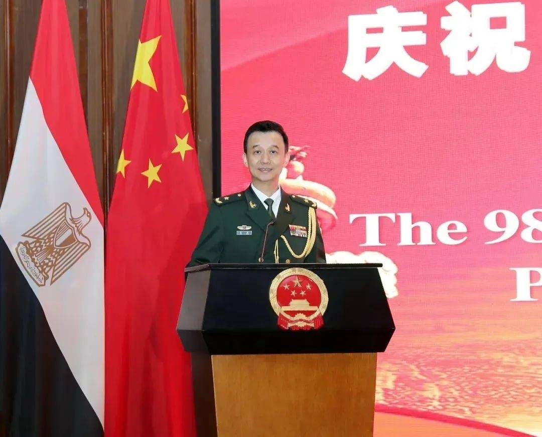 吴谦少将<strong></p>
<p>OKEx</strong>，新任国防武官，曾担任10年国防部新闻发言人