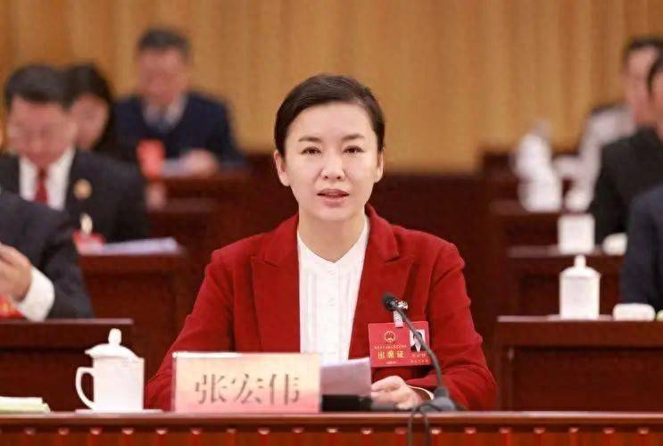 因工作变动调离山东<strong></p>
<p>okex钱包下载链接</strong>，张宏伟、袭艳春辞去省委委员职务