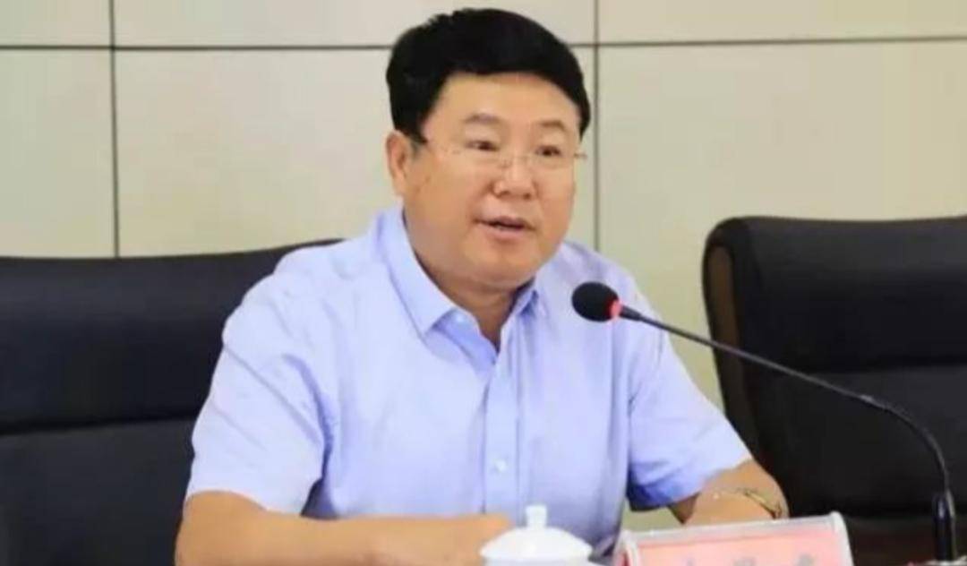涉嫌严重违纪违法<strong></p>
<p>中国区</strong>，牛景峰被查