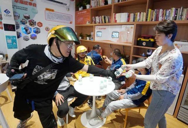社保重大改革<strong></p>
<p>登录新设备</strong>，要把就业放第一