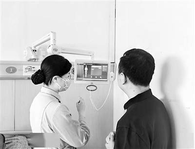 “读懂”医生需求、监测病人风险……AI诊疗掀起医院内外变革
