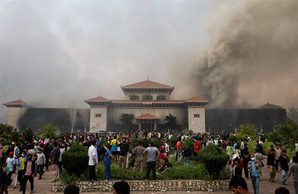 总理辞职、政府大楼被烧……尼泊尔发生了什么<strong></p>
<p>okex交易所</strong>？