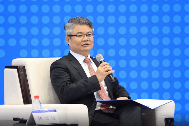 60岁“金融虎”被查<strong></p>
<p>okex交易所</strong>！临退休时提前辞职