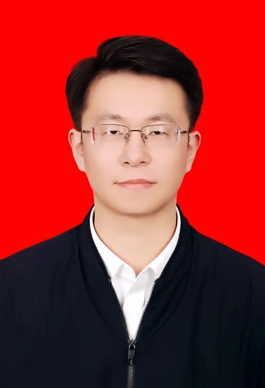生于1987年<strong></p>
<p>苹果版下载内测版</strong>，北大选调生刘怀辉已任县委书记