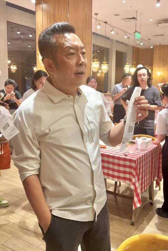 西贝贾国龙再怼罗永浩：这个人简直太坏了<strong></p>
<p>defi钱包提现</strong>，狗咬我一口，我不能去咬狗一口