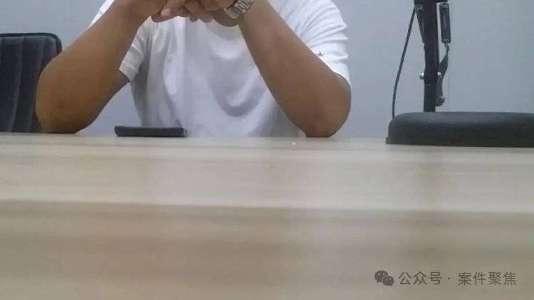 二手房中介雇人看房压价<strong></p>
<p>okex上市股票</strong>，狂砍60万搞崩房东心态，中介老板月入超50万
