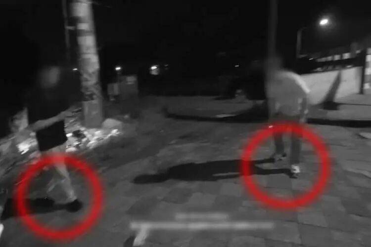 衣服都换了<strong></p>
<p>okex登入</strong>，却忘了换鞋子！上海警方：王某已被采取刑事强制措施