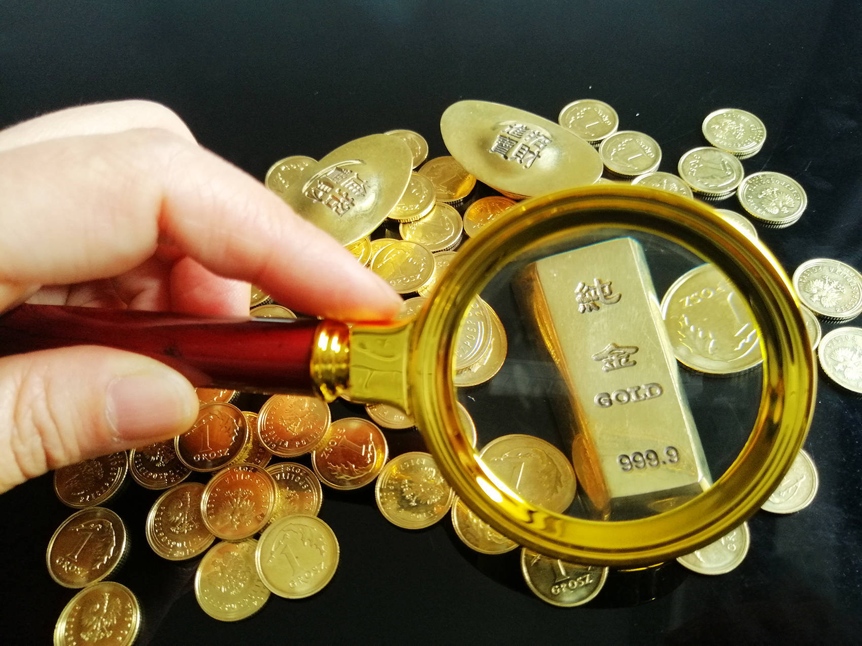 国际金价<strong></p>
<p>okex中国官网</strong>，再创历史新高！消费者：从今年年中一直观望到十一，没想到越等越贵！机构：仍上涨空间