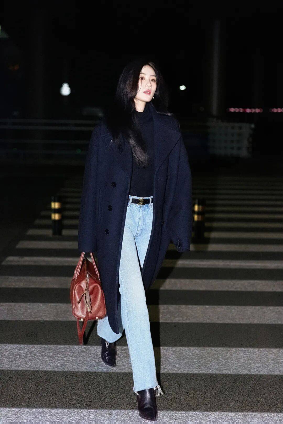 时装周上的女明星<strong></p>
<p>okex中国官网</strong>，秋冬氛围感一键封顶！